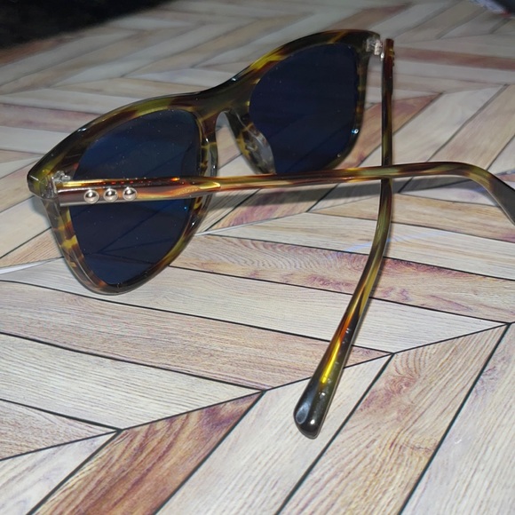 TAYLOR MORRIS Raleigh tortoise shell sunglasses NWOT - Picture 9 of 10